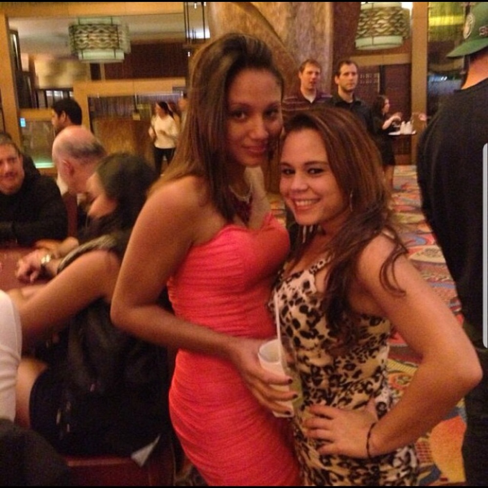 Sweetheart pink coral night out dress